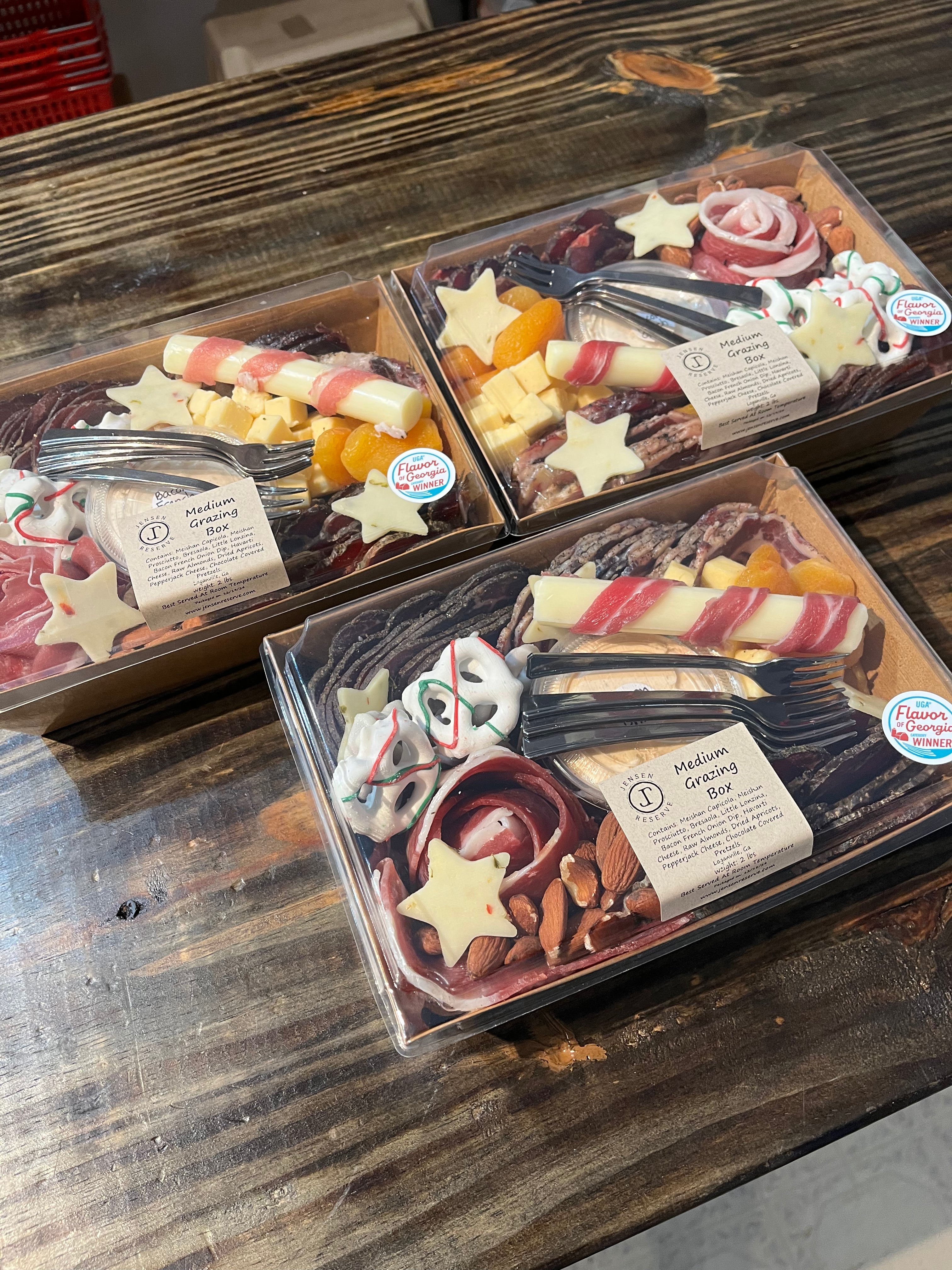 Medium Grazing / Charcuterie Board